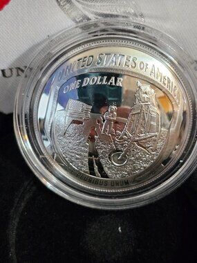 2019 Apollo 11 50th Anniversary Commemorative SilverCoin W/ Original BOX COA